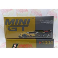 ((An'an) Mini GT 1004 Left Driver Cadillac V-Series.R 01