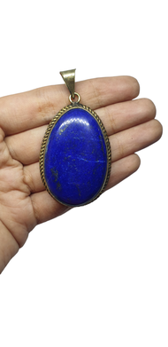 จี้หินลาพิสลาซูลี่ หินแท้ธรรมชาติ ขนาด 30 กรัม จี้หินแท้ จี้หินธรรมชาติ ทรงรี Natural Lapis Lazuli Pendant Silver Plated