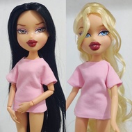 oversized handmade t-shirt for Bratz doll (clothes for dolls only)