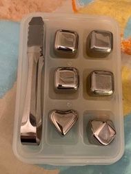 斷。捨。離 可重複使用的威士忌石不銹鋼冰塊6粒裝+冰夾+冰盒套裝