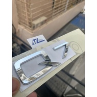 Audi Q7 embossed sticker - Audi Q7 letter - Audi rear trunk Q7 logo