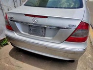 賓士 BENZ W211 CDI '07 零件車拆賣後視鏡儀表板鋁圈方向盤保桿尾燈引擎蓋大燈座椅發電機壓縮機音響冷氣面板