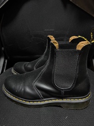 Dr. Martens Chelsea Boots