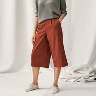 Uniqlo Three-Quarter Pants