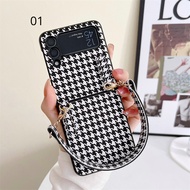 เคสโทรศัพท์โซ่เชือกมือลายดอกไม้ไข่มุกน่ารักสำหรับ Samsung Galaxy Z ฝาพับ Flip4 4 3 2 Z ฝาครอบ Flip5ล