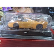 KYOSHO 1/64 - FERRARI FXX YELLOW WHITE STRIPES