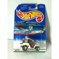 Hot Wheels. 1999 First Editions - 9. Tee d Off. Pearl White Burgundy by MATTEL 1999