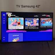 Samsung 43" TV UHD 4K with Stand and Wall Mount