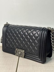 Chanel Boy 25cm 黑銀扣荔枝牛皮