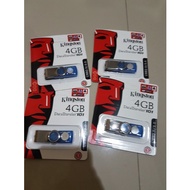 Usb kingston 4gb thumb drive flash drive