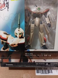 yamato 群雄動 超時空要塞 Macross plus  VF-19