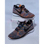 Unused NIKE Flyknit Lunar 3 Sneakers Size 9