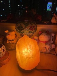 天然喜馬拉雅鹽燈 salt lamp 進口自然水晶岩燈 臥室睡眠 海鹽燈 玫瑰鹽 裝飾台燈 （細）