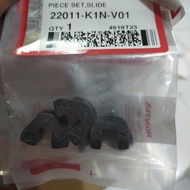 PIECE SET SLIDE (ROLLER HOUSE SLIDE) PCX160/VARIO160 22011-K1N-V01