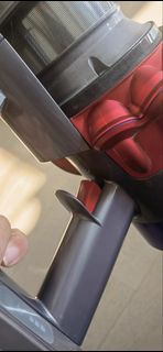 Dyson 無線吸塵器 V7 V8 V9 V10 V11 V12 V15 按鈕 紅制 開關制 不回彈問題專業維修 可即場維修更換