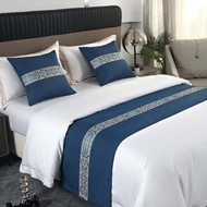 Luxurious Bed Runner Scarf Bedspreads for Elegant Hotel Bedroom Decor - Hotel-quality Bedding for Be