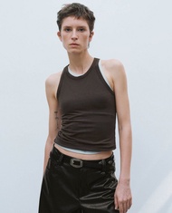 URBAN REVIVO - Áo ba lỗ nữ cổ tròn phom ôm UWM450052-Z6A