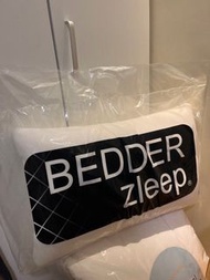Bedder Zleep 護頸太空枕（全新未開封）