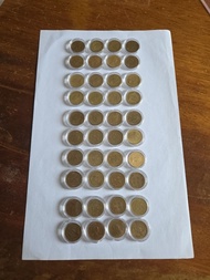 香港:前殖民地:(銅5毫硬幣):女王頭:(8套):風水錢:(1977年):1978年:(1979年):1980年:(硬幣膽1990年):可散買4套:共40個8套