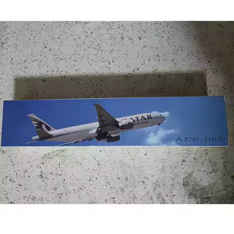 New 1:200 Scale A350-1000 Qatar Airways Airlines ABS Plastic Airplane Model Aircraft Plane Assembly 