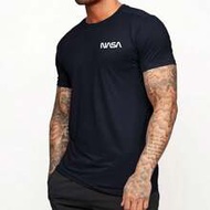 Manfinity Fitness Men Letter Graphic Sports Tee Workout Tops Basic T Shirt Graphic Men T Shirt Men J