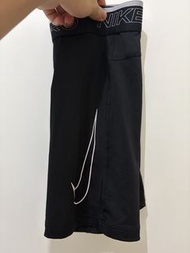 Nike pro緊身褲size S