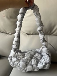 韓國正版Carlyn Cozy Bag 雲朵包 blue