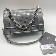 Dior迪奧 Diorrama盾牌包 鏡面銀色 中號