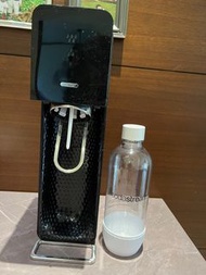 SodaStream 自動扣瓶氣泡水機 黑色 恆隆行代理