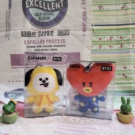 BTS BTS~BT21 Fluff Standing Charm Key Ring