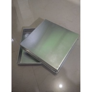 Oven pan size 24x28x4