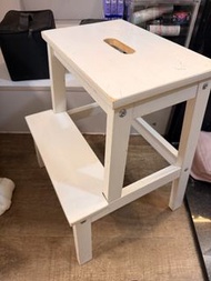 ikea 梯 白色 木製兩級 可以當茶几