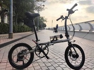 Fnhon Gust 鈦色車身