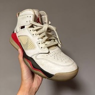 Nike Jordan mars 270 籃球鞋 us10.5