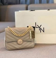 กระเป๋าสะพายผู้หญิง สะพายข้าง สะพายไหล่ ลิน/Lyn ขนาด 8นิ้ว