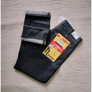 Wrangler (White Edge) Selvedge Denim 13MWZ Raw Fabric Chicken Skin made in Thailand 3 Men's Jeans