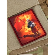 Russian Army Fan Morale Badge Ukraine Grandma Lifting Russian Flag Russian Army Z-Shaped Sticker Vel