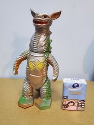 懷舊 腦波怪獸 超人 怪獸 搪膠 sofubi bullmark