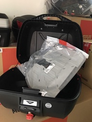 [HCM]Tấm đệm chống sốc thùng givi E43NTL PE43N