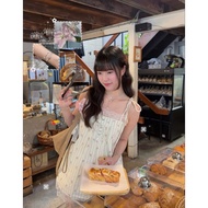 Forwarding A lookbooklookbook Shirt etoile top Model (Size.XS S M And L) Cream Color Floral Pattern 