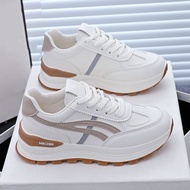 Spring Autumn 2026 All-Match Leather Thick-Soled Lightweight Casual Shoes Women 9XE3