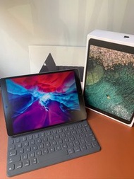 Apple iPad Pro 10.5 inch Wi-Fi + Cellular 256GB 2nd Generation + Smart Keyboard