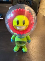 太空人笑臉公仔