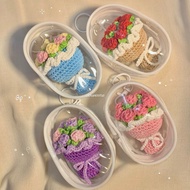 Crochet bouquet + pouch | Gift ideas