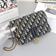 Woc envelope size: 22*15*4.5cm