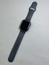 Apple Watch SE 1 (GPS版) 44mm A2352蘋果手錶 黑色 大顆 NIKE