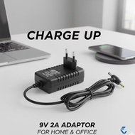 Universal 9V 2A Jack T Switching Adapter