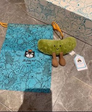 💜Jellycat  蔬菜系列 酸黃瓜 醃黃瓜 趣味 玩偶 禮物  生日禮物 公仔 毛絨 玩具  畢業 求婚  結婚  Gift birthday gift doll plush toy gradua