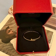 cartier 18K釘子手環😍