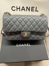 Chanel Classic Flap Bag (Medium)
